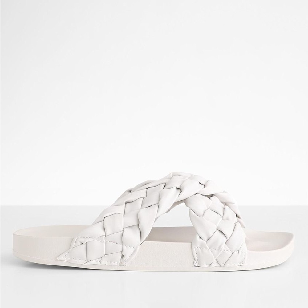 Immy Braided Sandal
QUPID Size 10 in Stone NIB